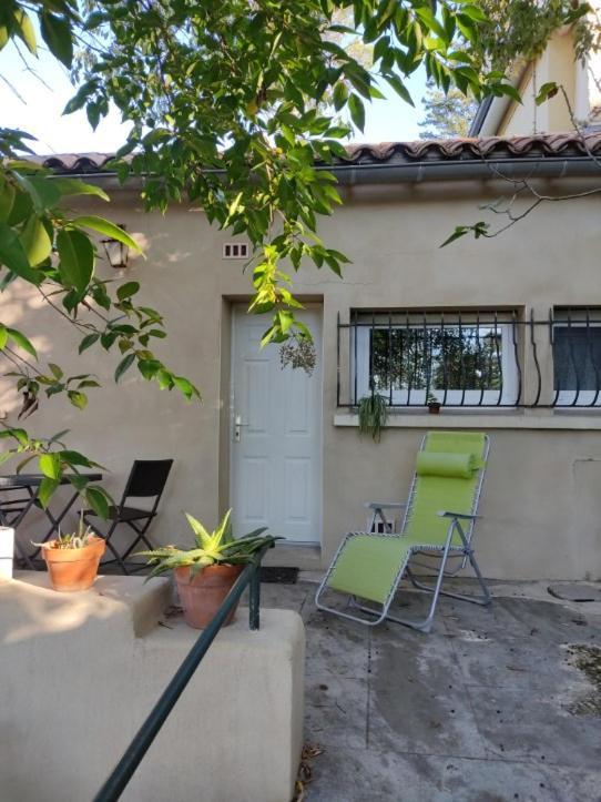 Chambre Privee Avec Parking Nimes Exterior photo